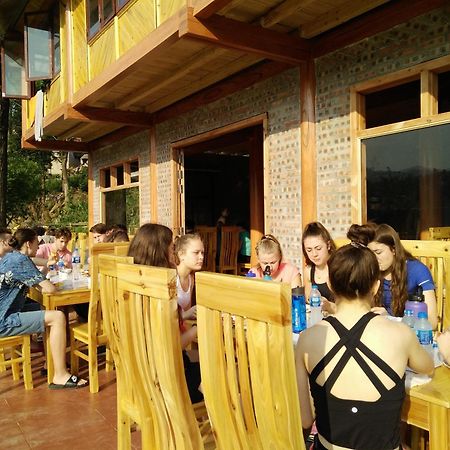 Bac Ha Threeland Homestay Extérieur photo